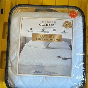 Premier White Mattress Cover for Ultimate Protection